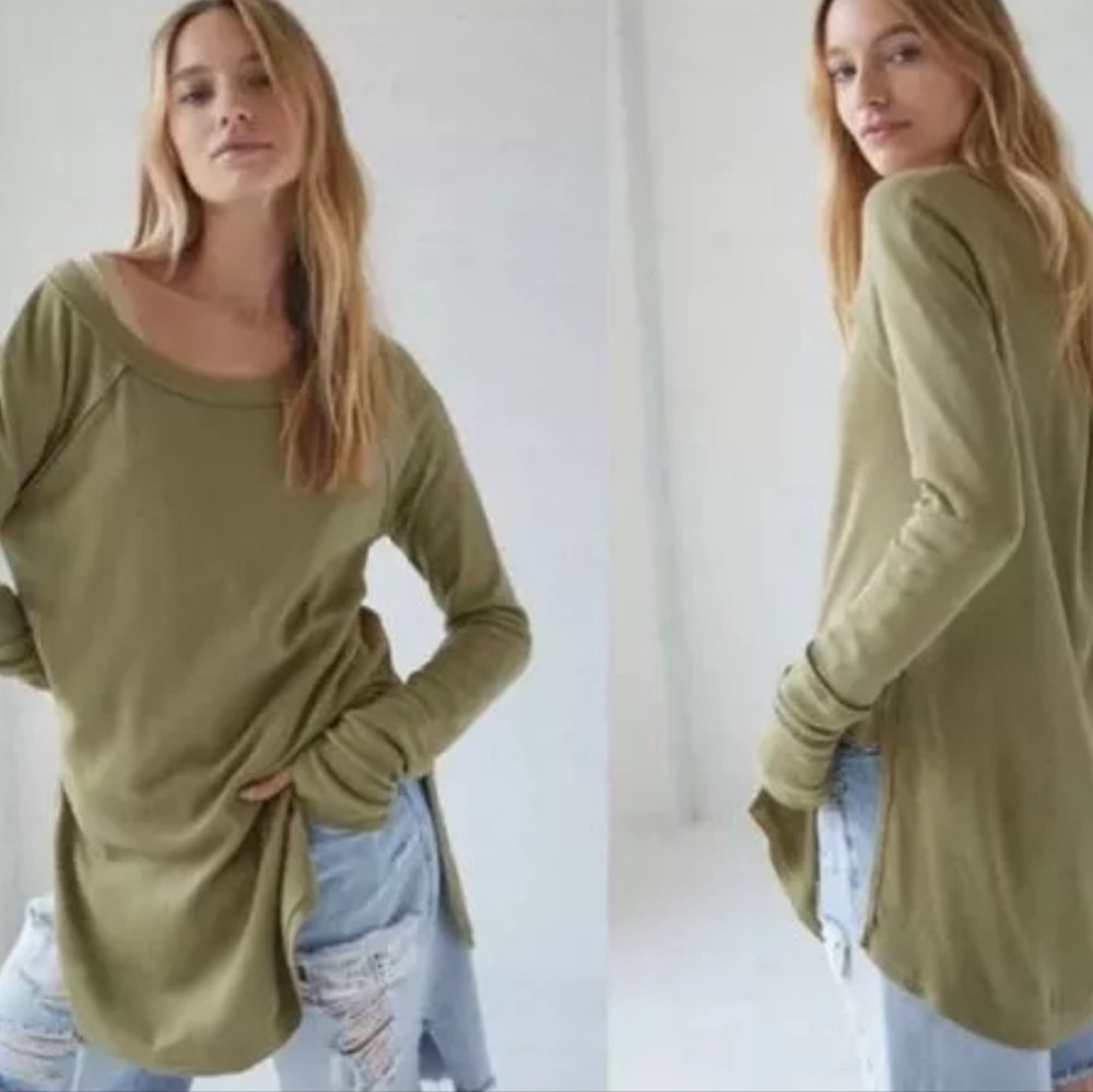 Free People Snowy Thermal Long Sleeve Top in Olive Green - Size L
